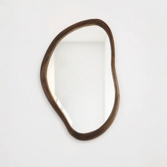 Llombards mirror